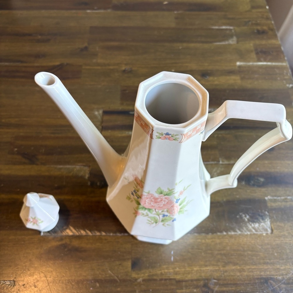 Nikko Classic Collection Cameo Rose Coffee Pot Floral 6 Cup Japan Octagon Tea - Picture 4 of 5